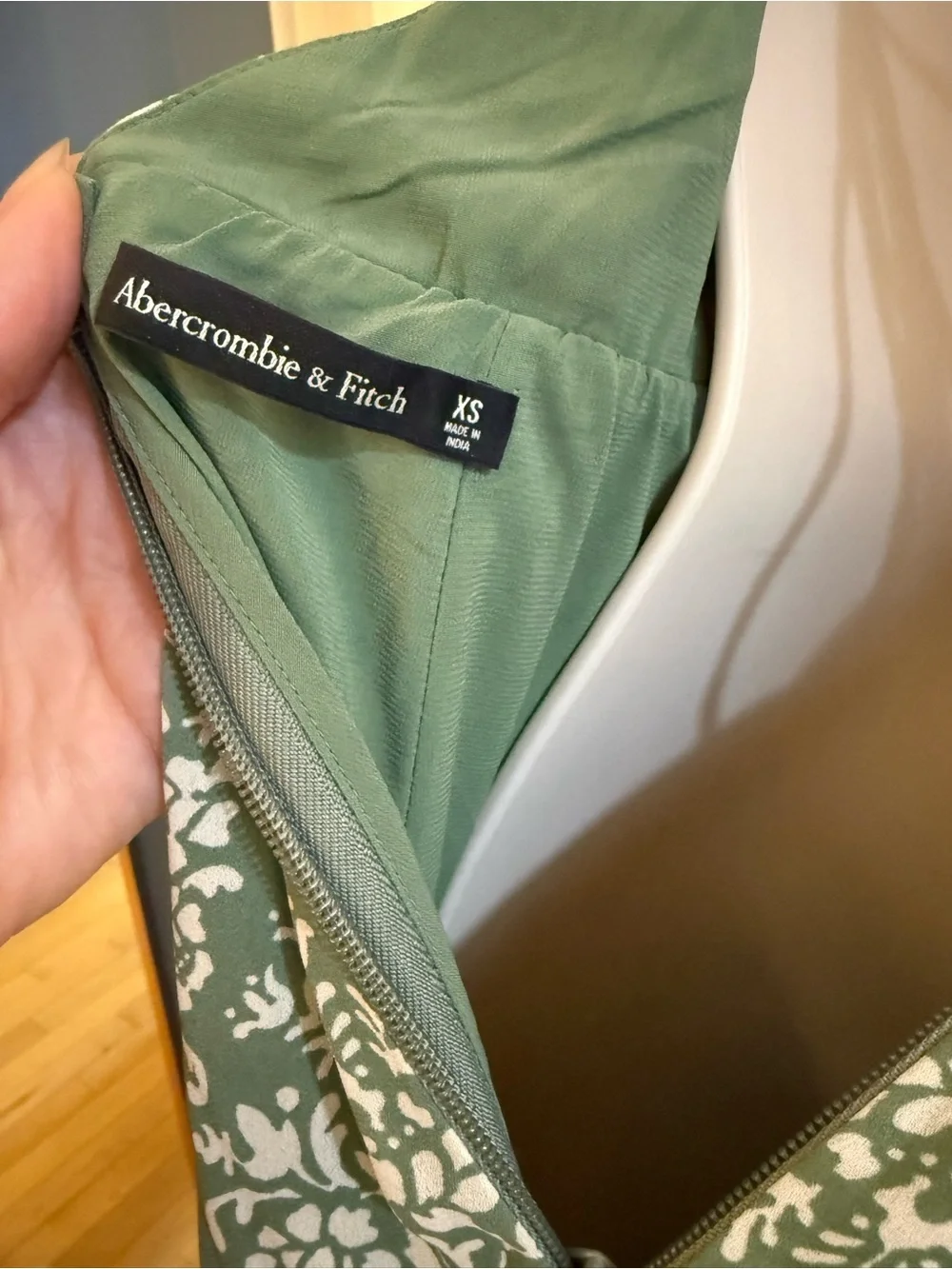 ✨Abercrombie & Fitch Green Maxi Dress XS✨